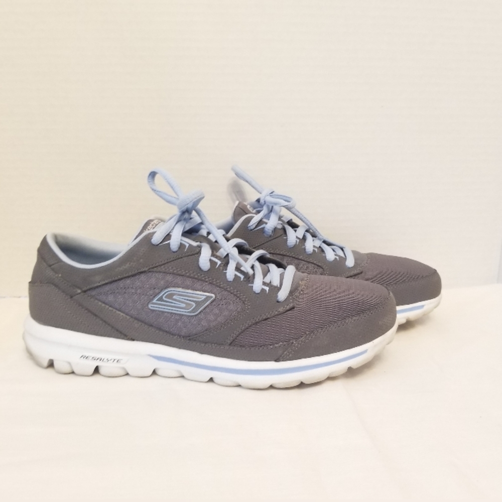 Skechers womens Go Walk sneakers size 8